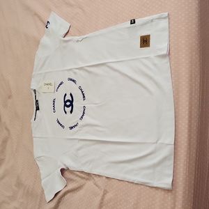 Chanel T-shirt